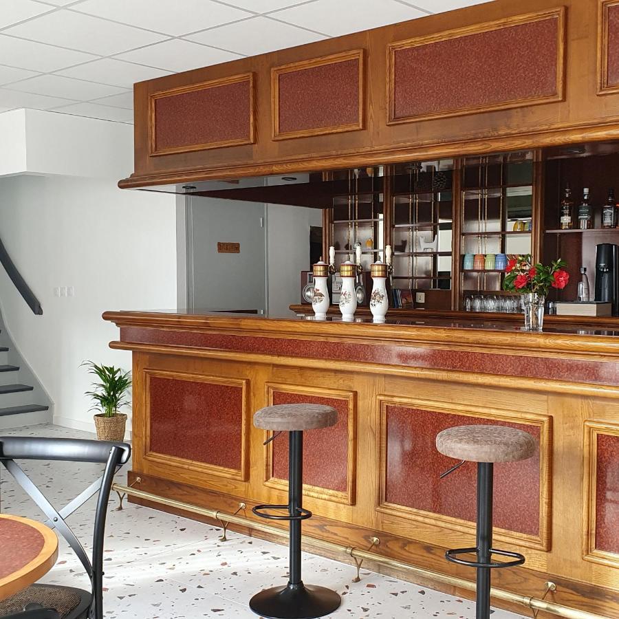 Ty Keluen Hotel Guern Ngoại thất bức ảnh